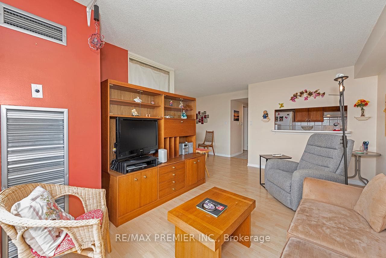 1 Hickory Tree Road Unit 1504 photo 42