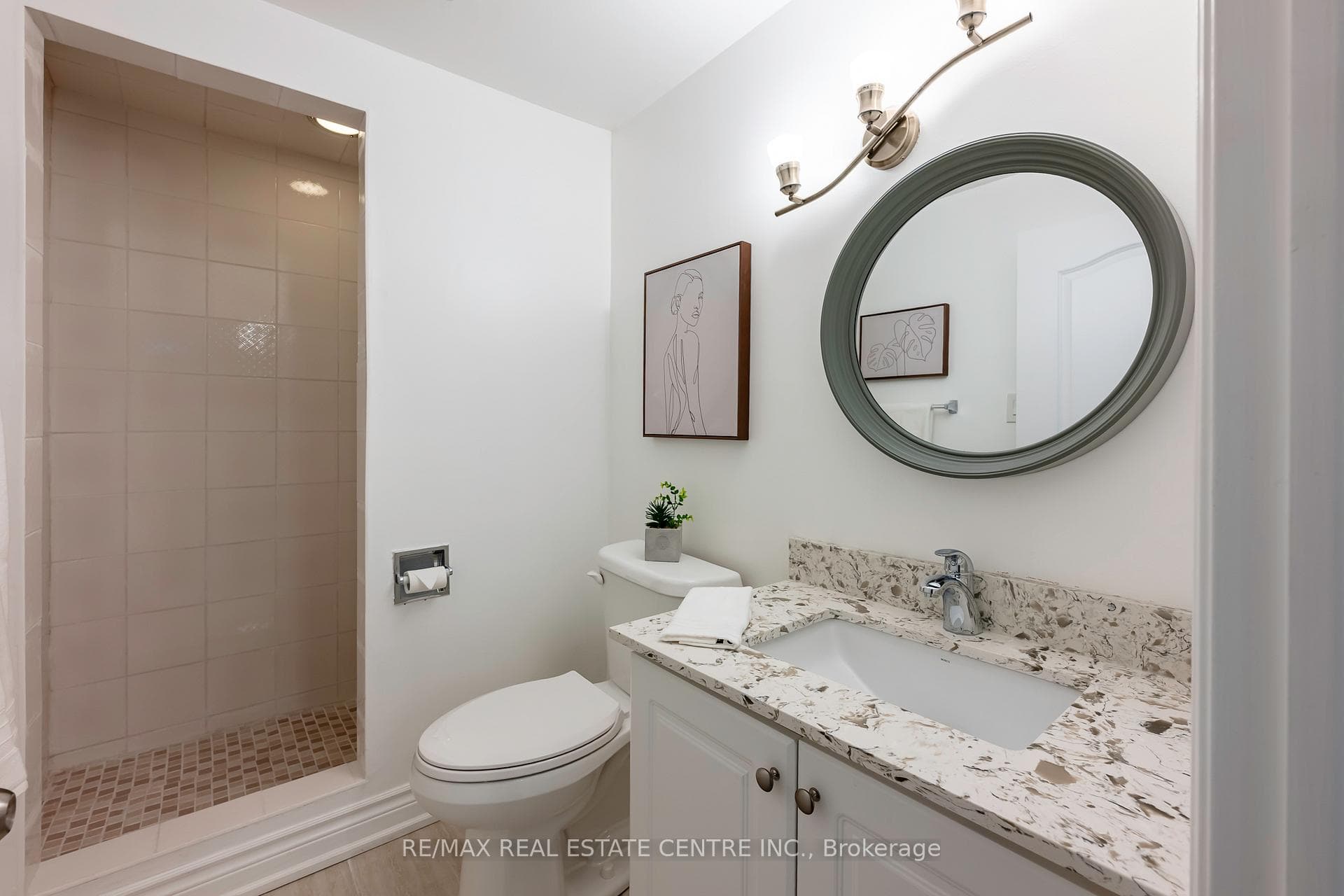101 Kenpark Avenue photo 41