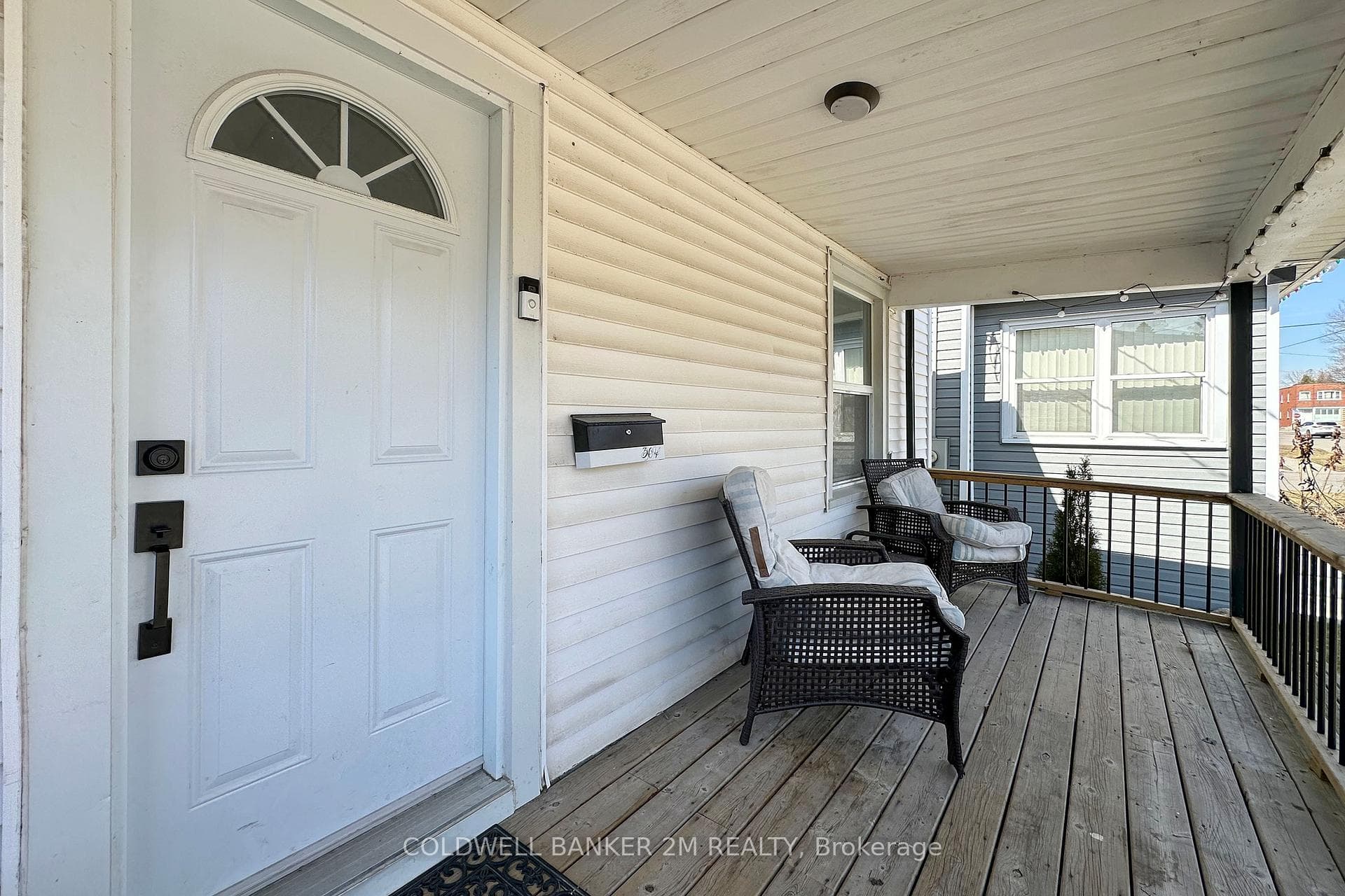 304 Burk Street photo 2