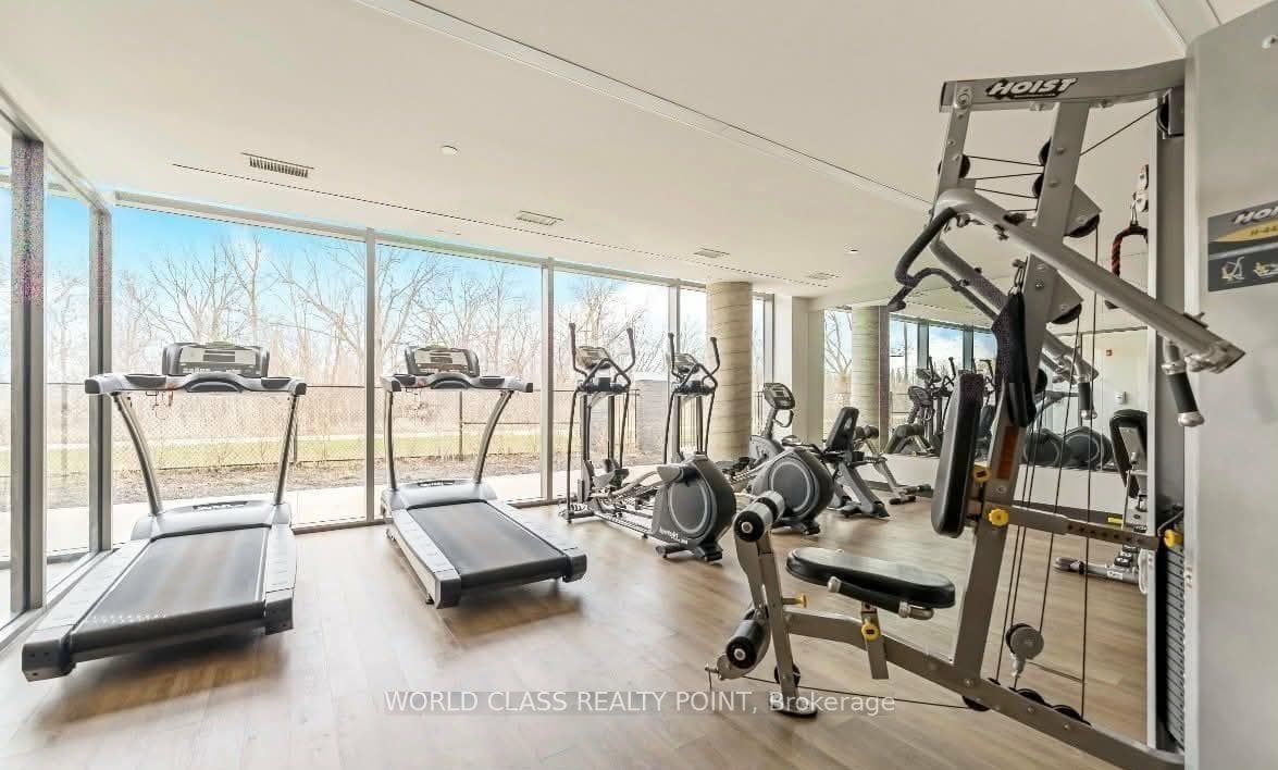 5220 DUNDAS Street Unit D513 photo 4