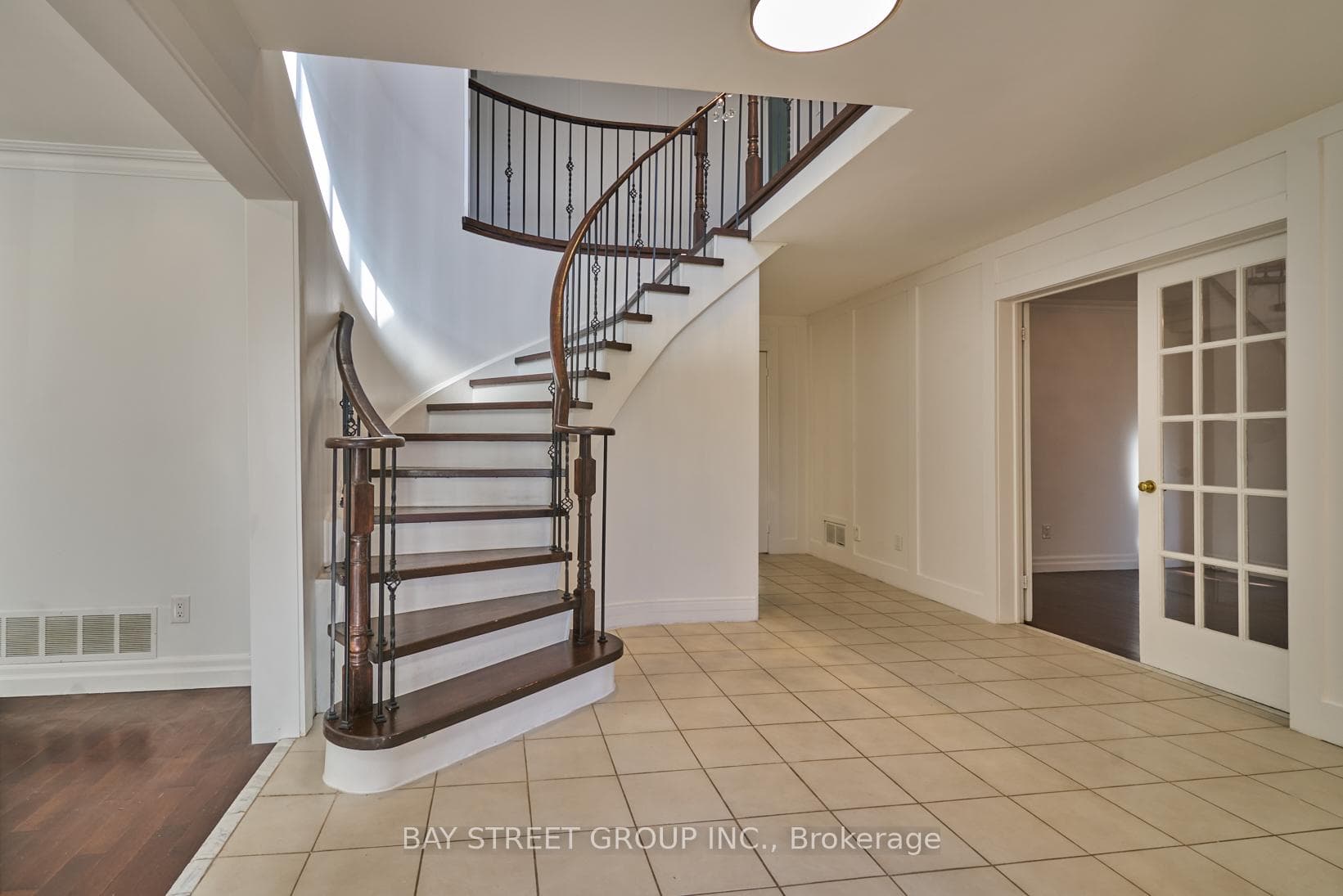 2049 Grand Boulevard photo 4