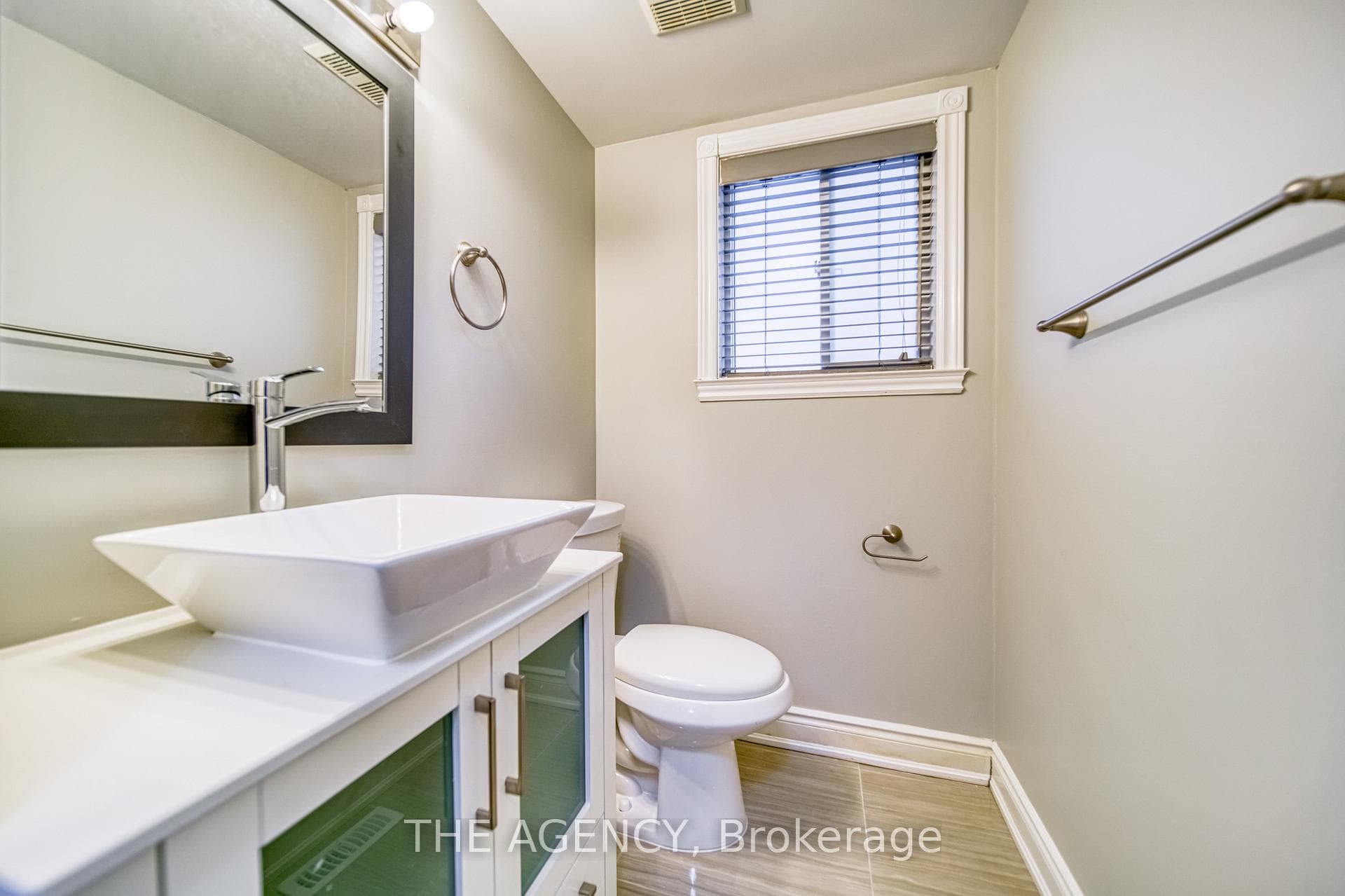 48 Chiara Drive Unit (main) photo 14