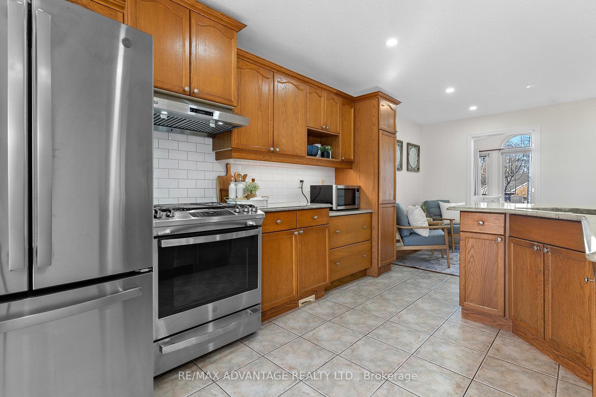 92 Axford Parkway photo 9