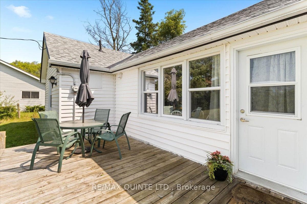 97 Marshall Road photo 4