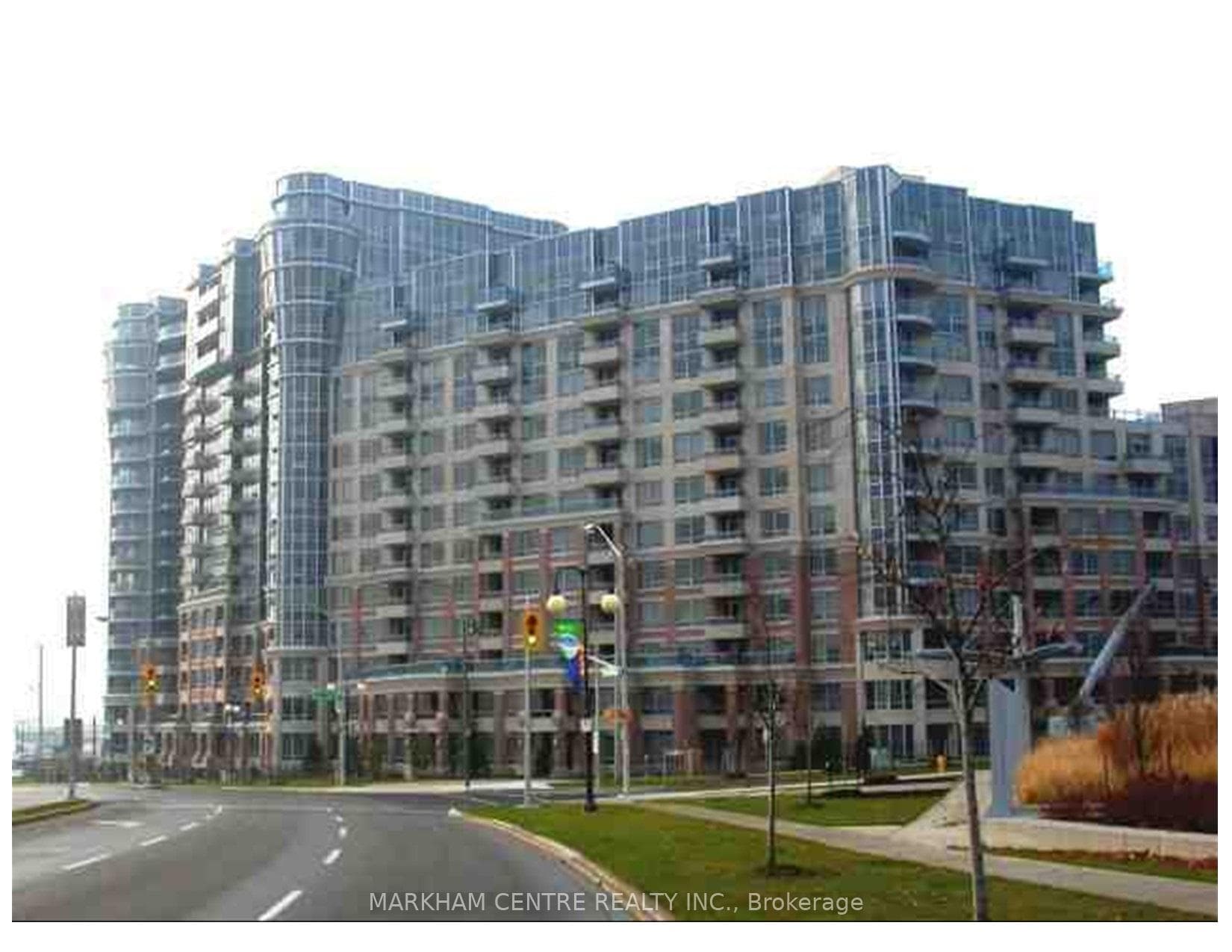 Luxury Circa building by famous Tridel