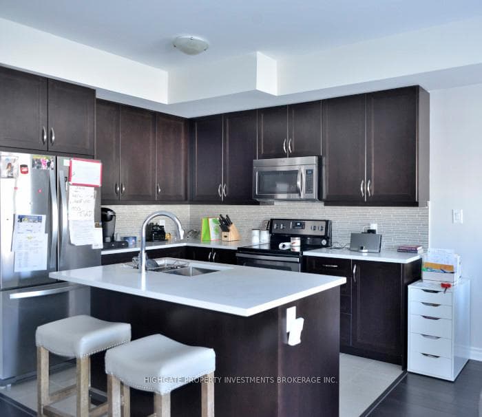 3905 Major Mackenzie Drive Unit 30 photo 5
