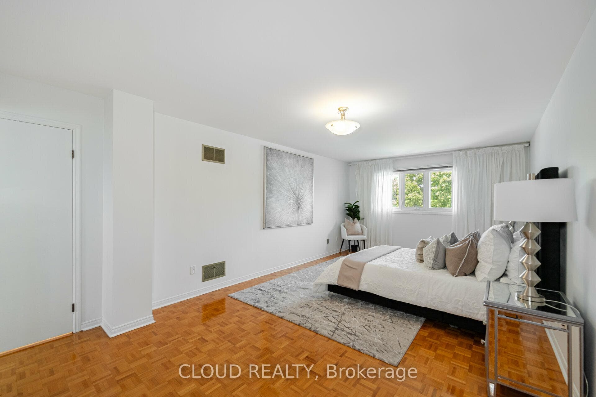 4064 Molly Avenue photo 26