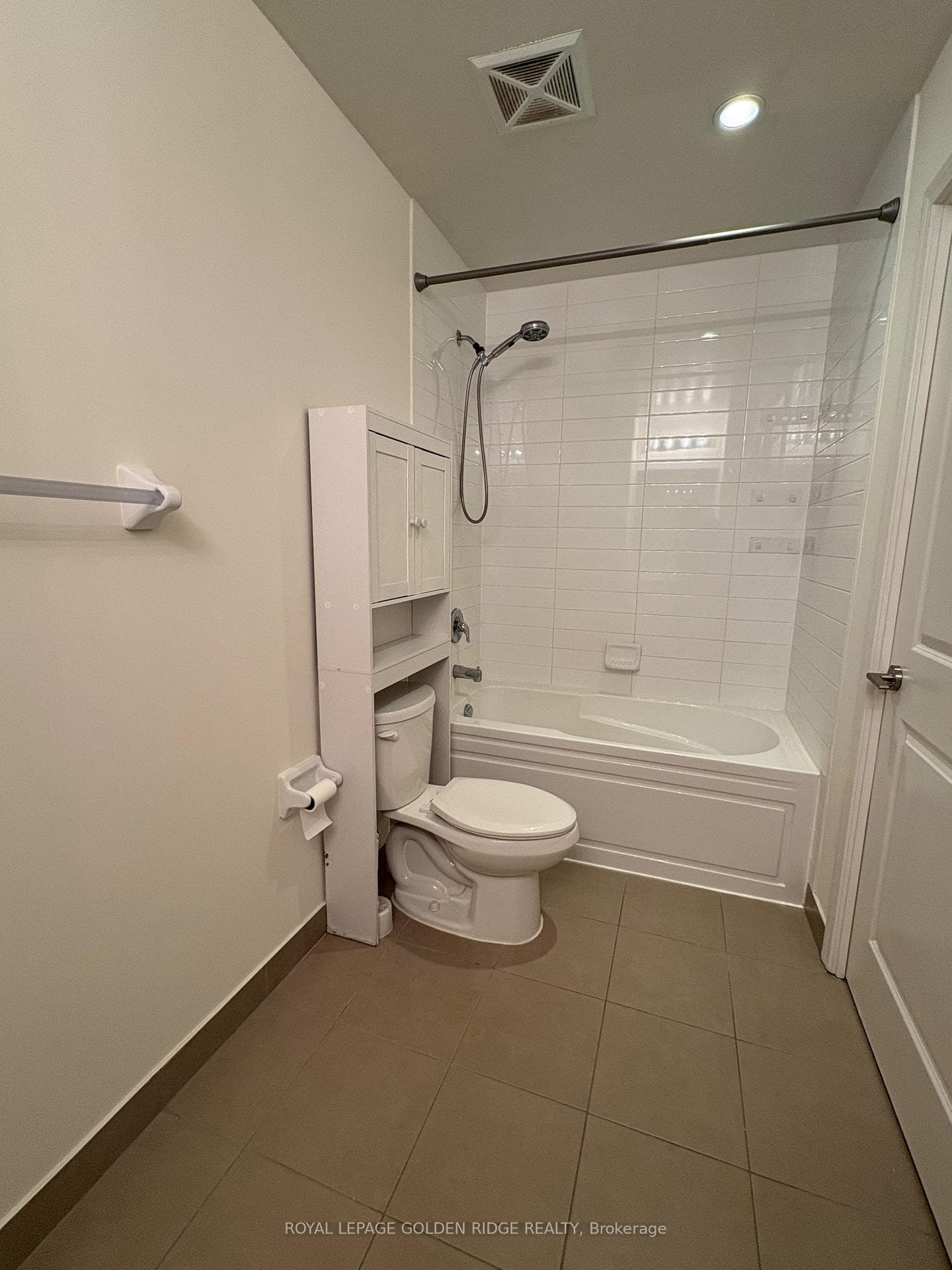 39 Annie Craig Drive Unit 301 photo 13