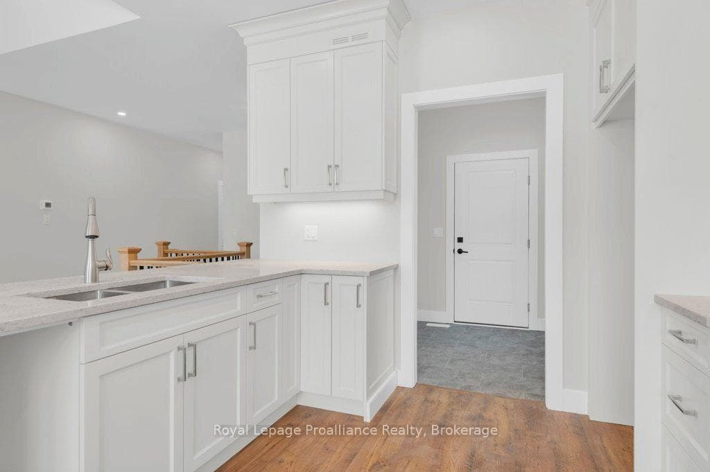 8 Dunmor Street photo 19