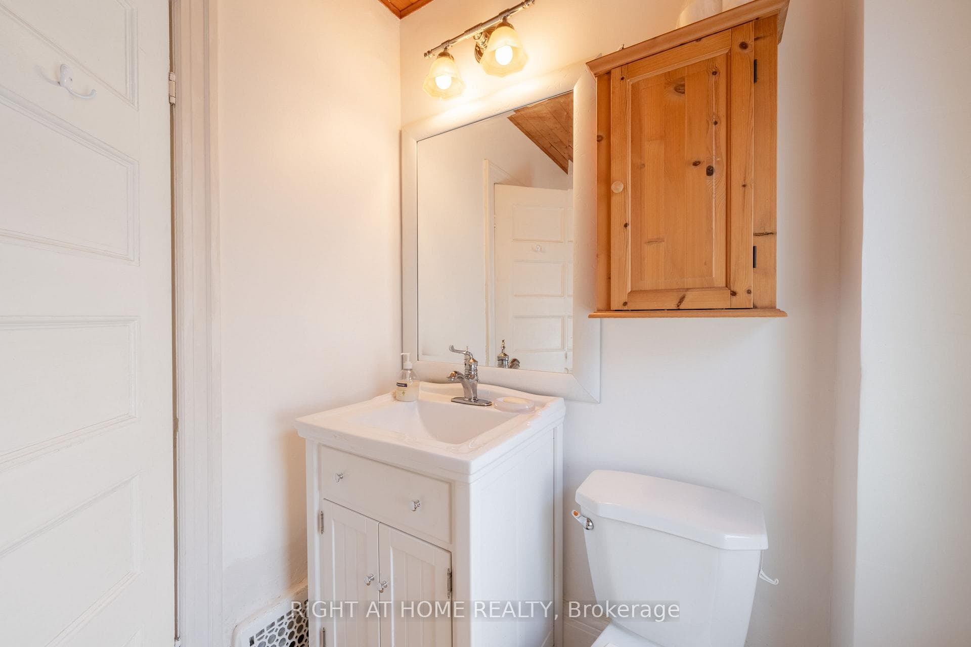 275 George Street photo 17