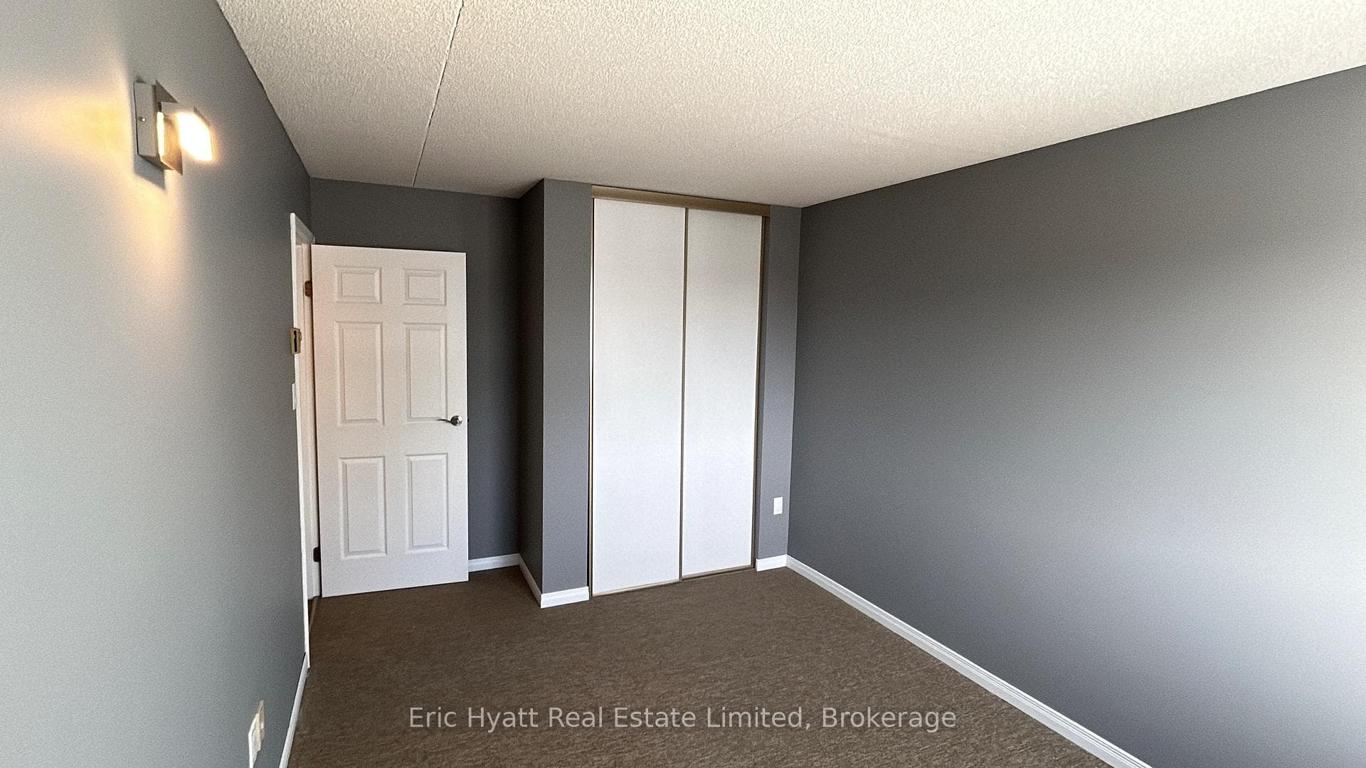 955 Stockdale Road Unit 205 photo 2