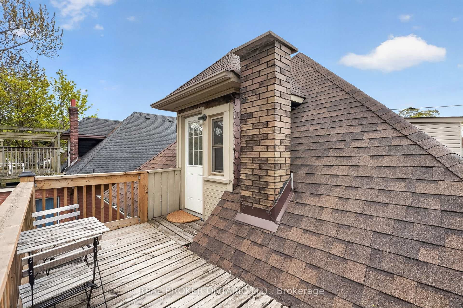 137 Sherman Avenue photo 21