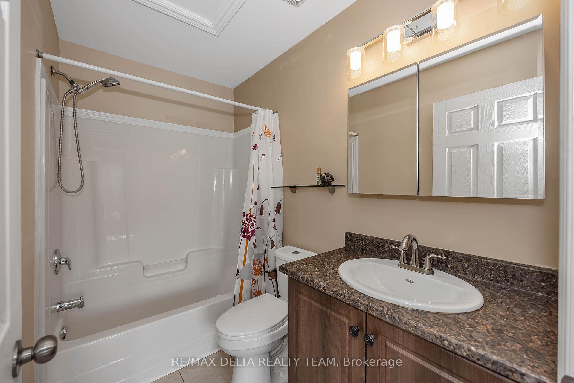 412 VAN BUREN Street photo 33