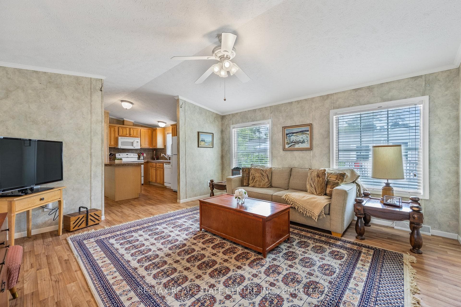 45 Georgian Glen Drive photo 4
