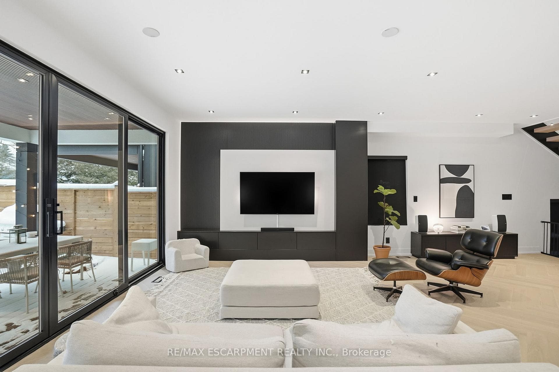 20B Broadview Avenue photo 13