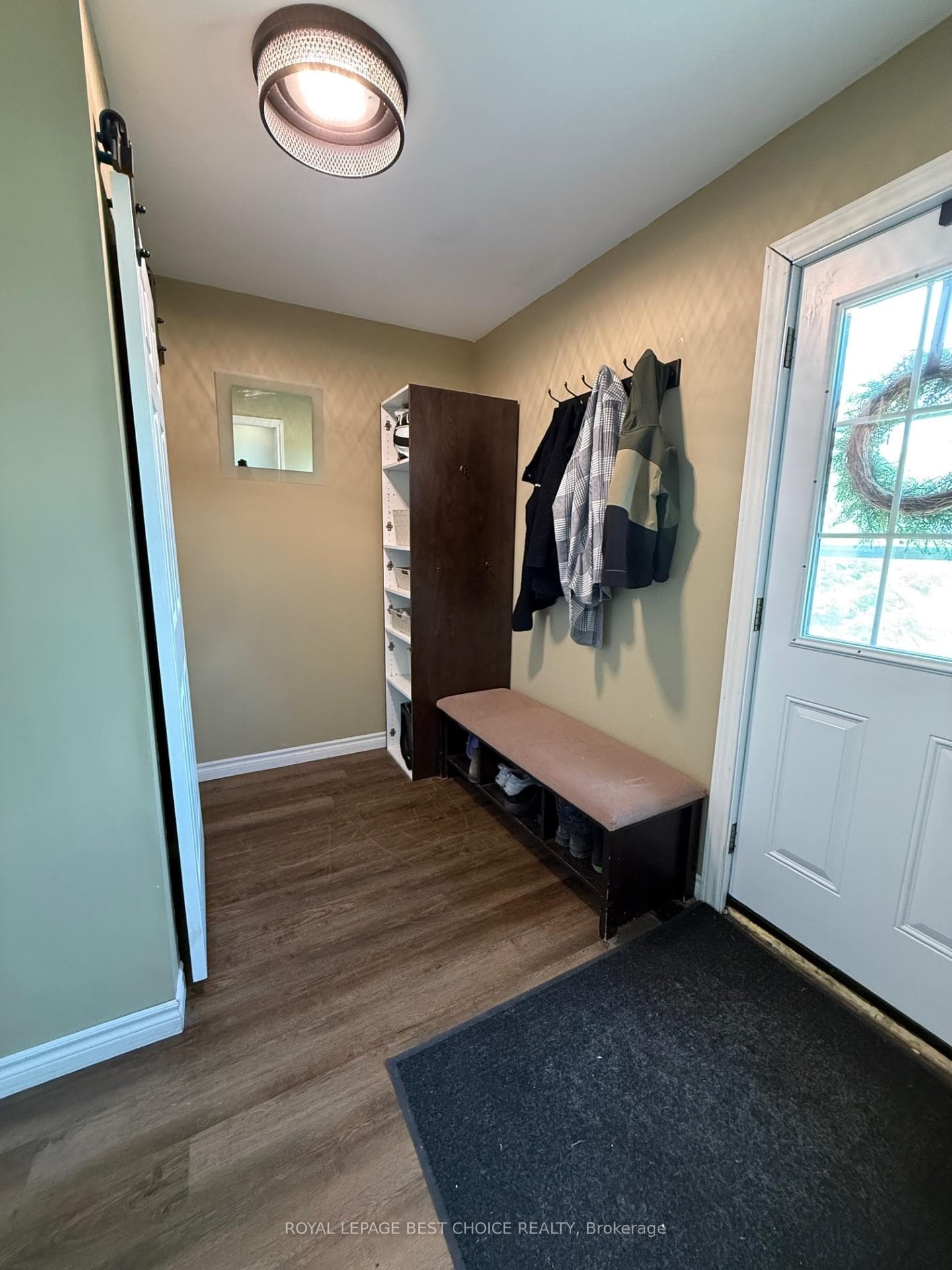 214 Haliburton Avenue photo 12