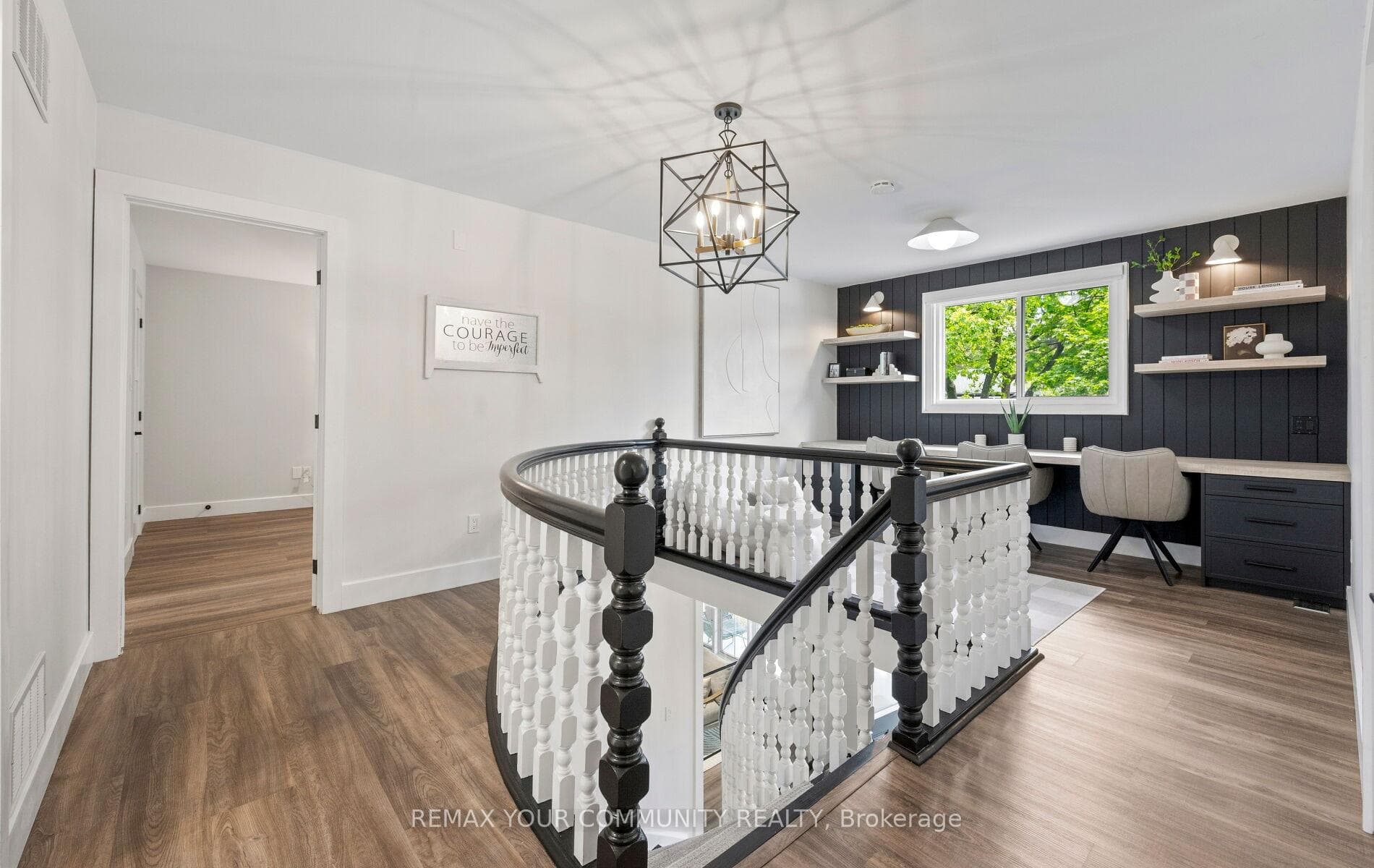 24 Hawthorne Lane photo 22
