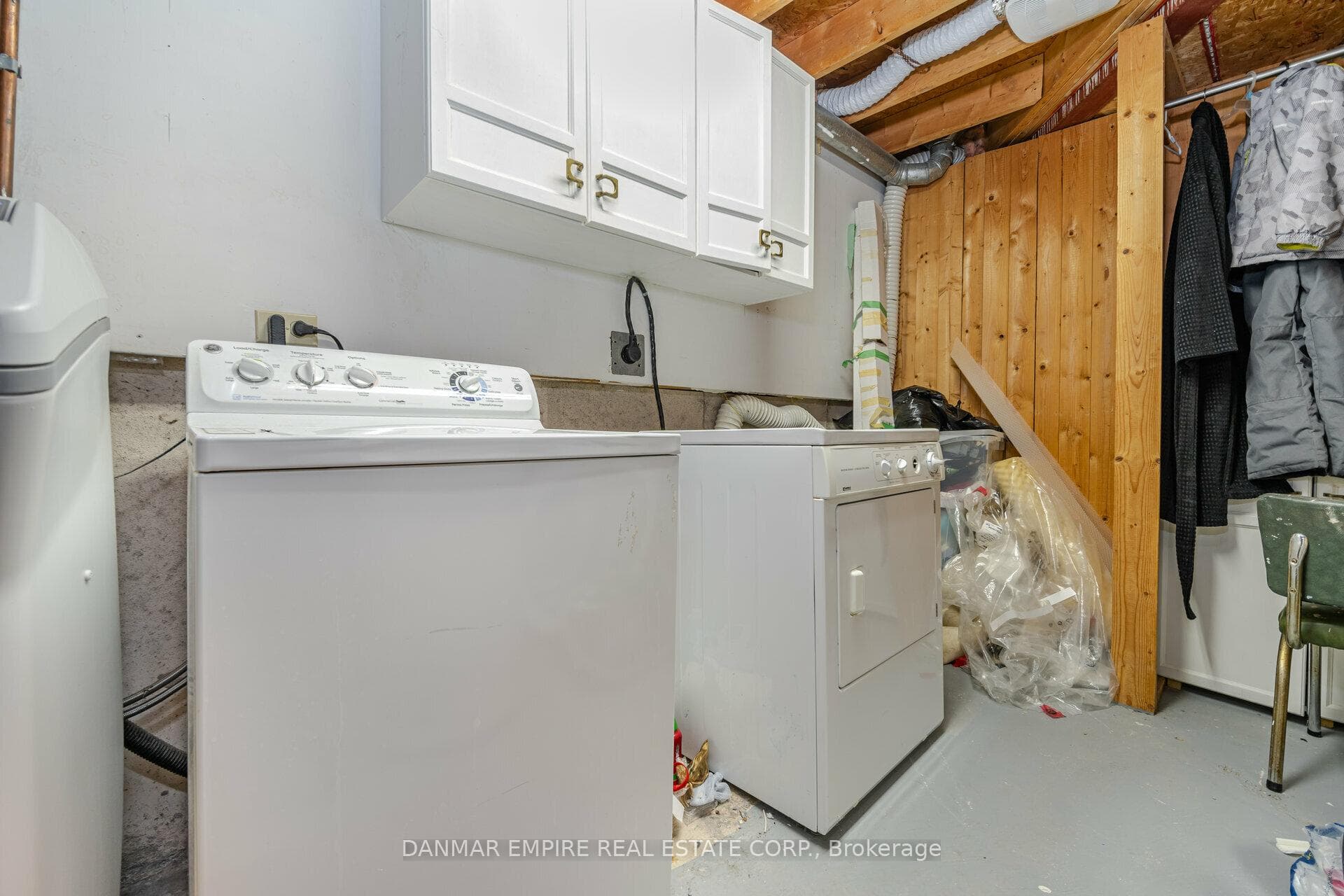 35 Calvert Drive photo 35