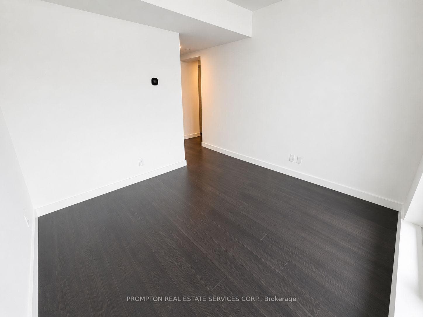 38 Widmer Street Unit 906 photo 4