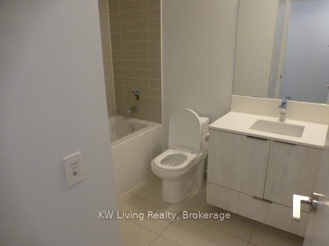 181 Dundas Street Unit 1601 photo 6