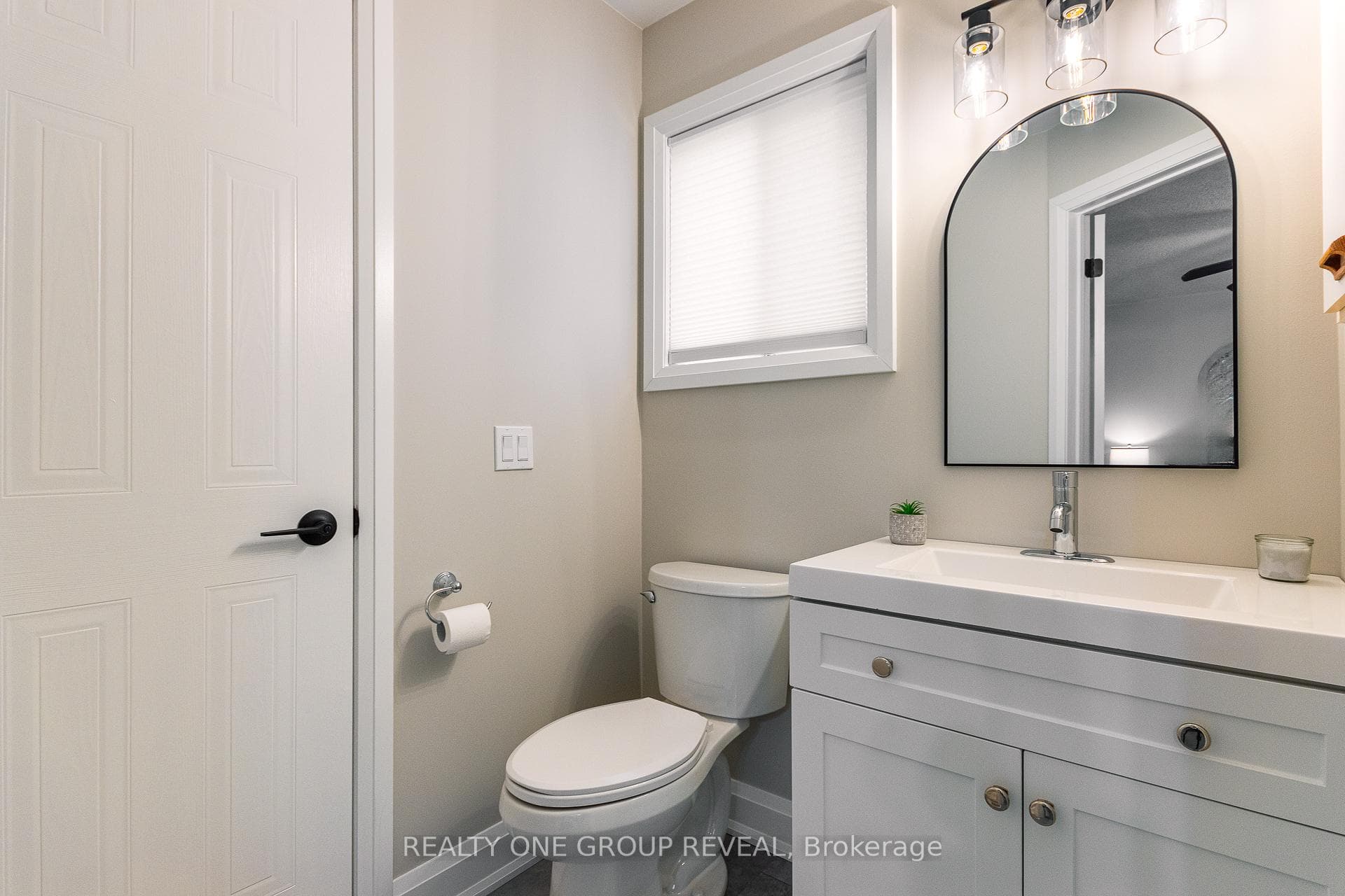 685 Layton Court photo 21