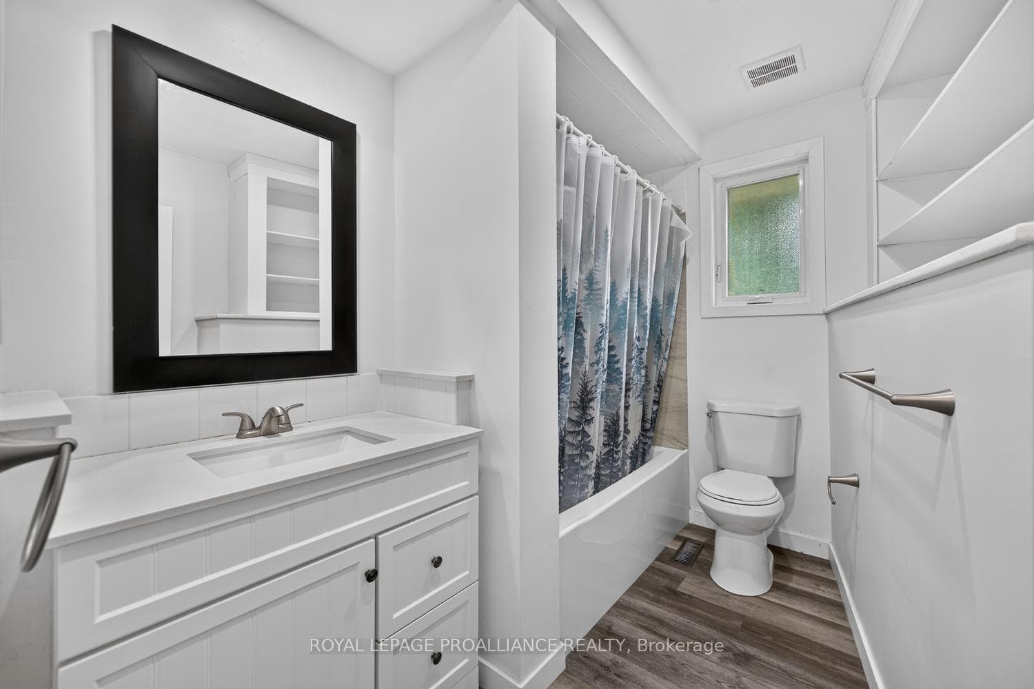 415 RAILWAY Avenue photo 15