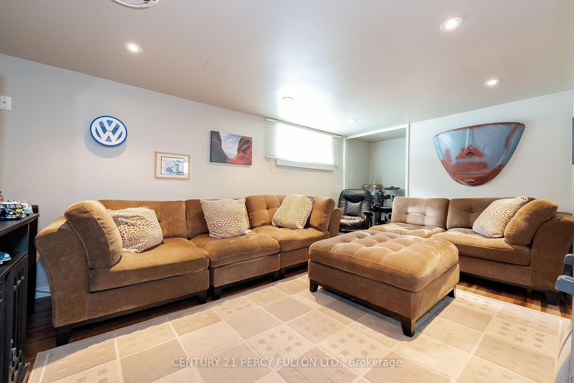 60 Bertha Avenue photo 35