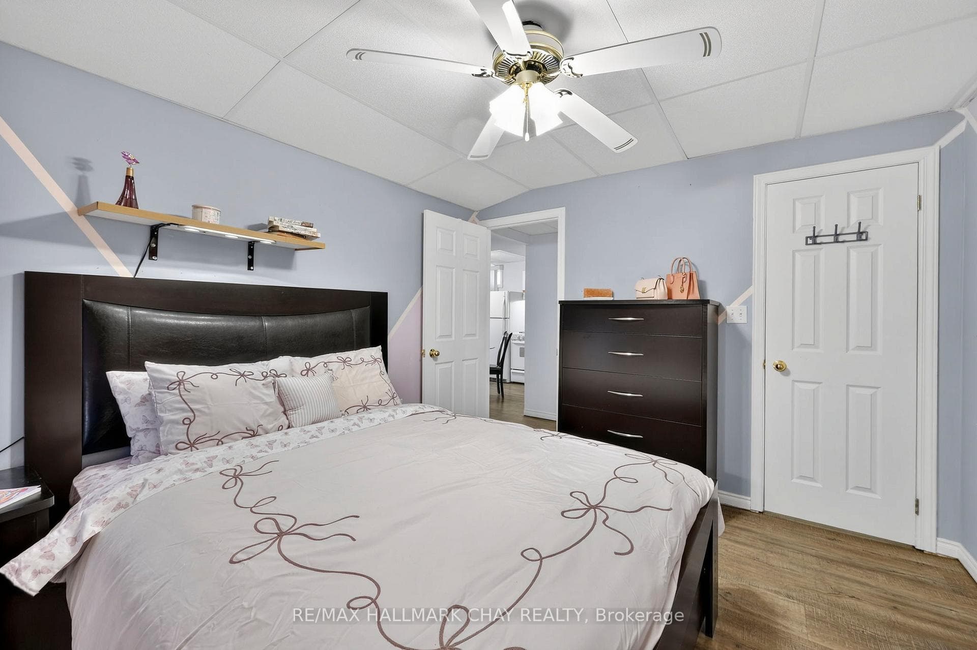 26 Stonehill Boulevard photo 30
