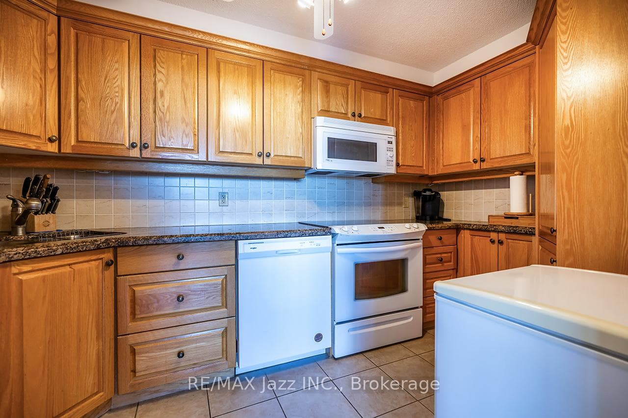 55 William Street Unit Ph 7 photo 3