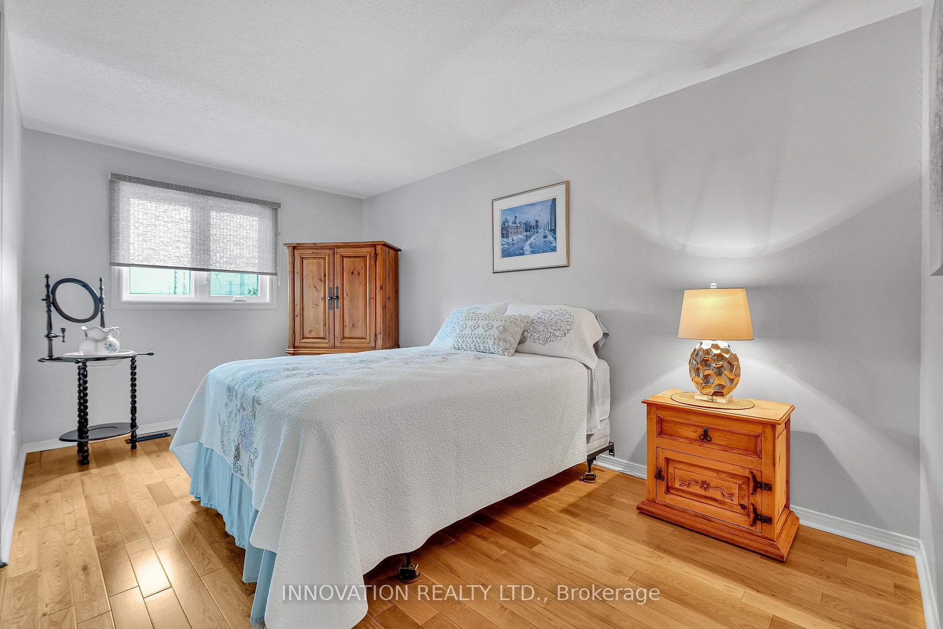 2nd bedroom is bright and a double closet.