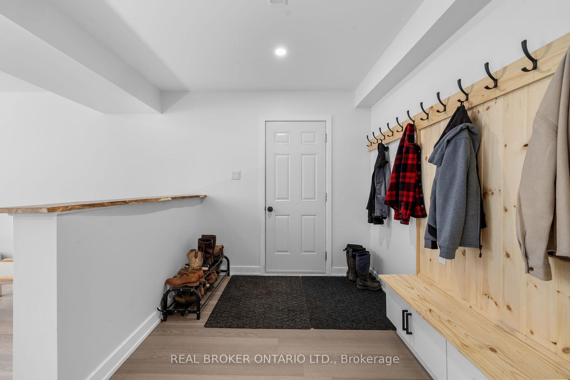 804 Darling Road photo 28