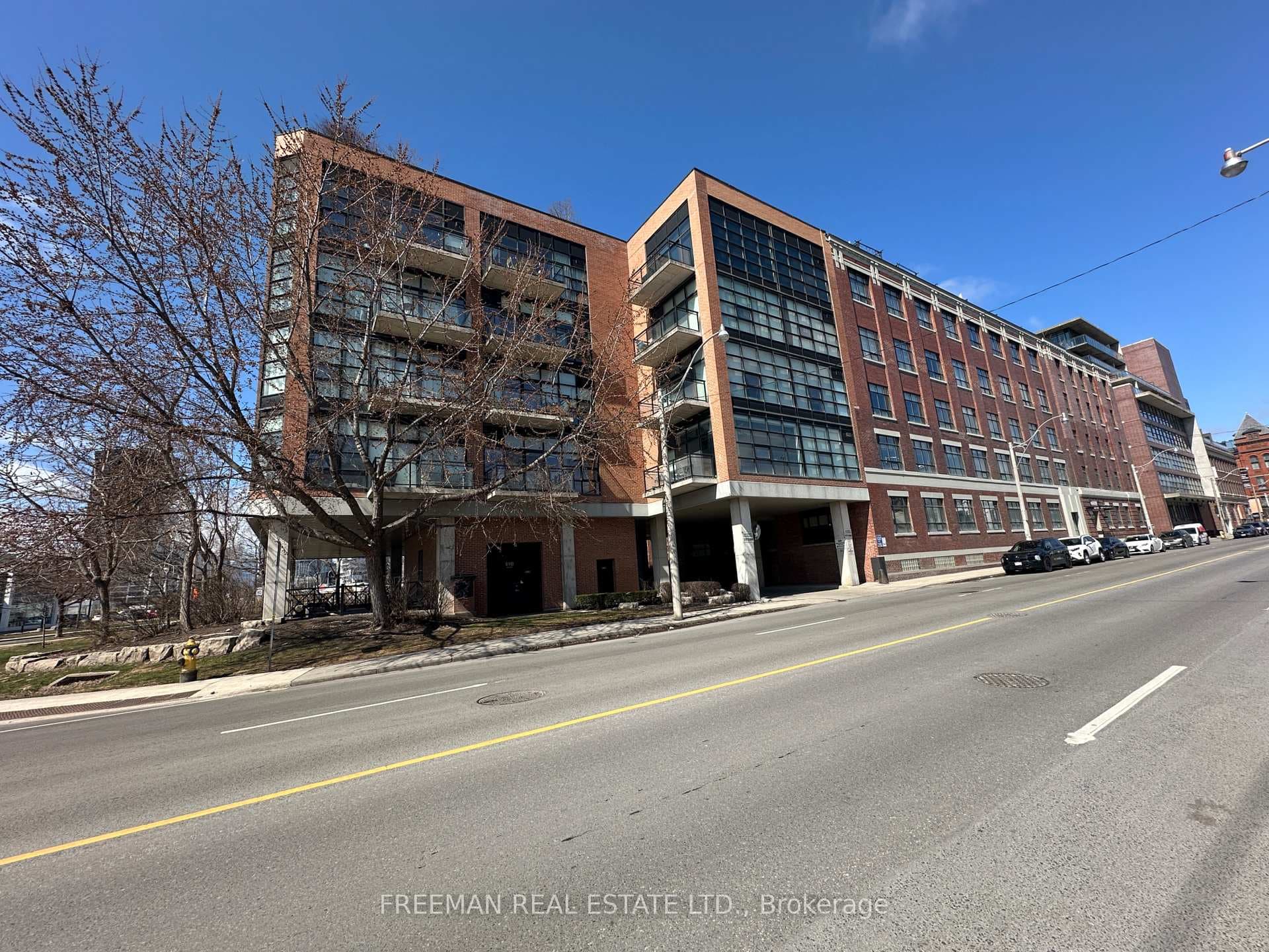 68 Broadview Avenue Unit 218 photo 3
