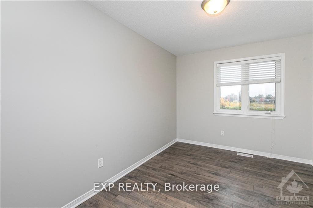 1512 Walkley Road Unit 86 photo 23