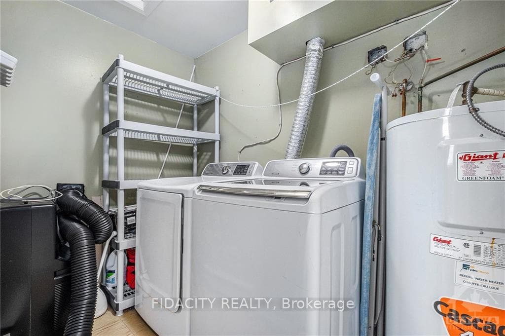 778 ST ANDRE Drive Unit 22B photo 20