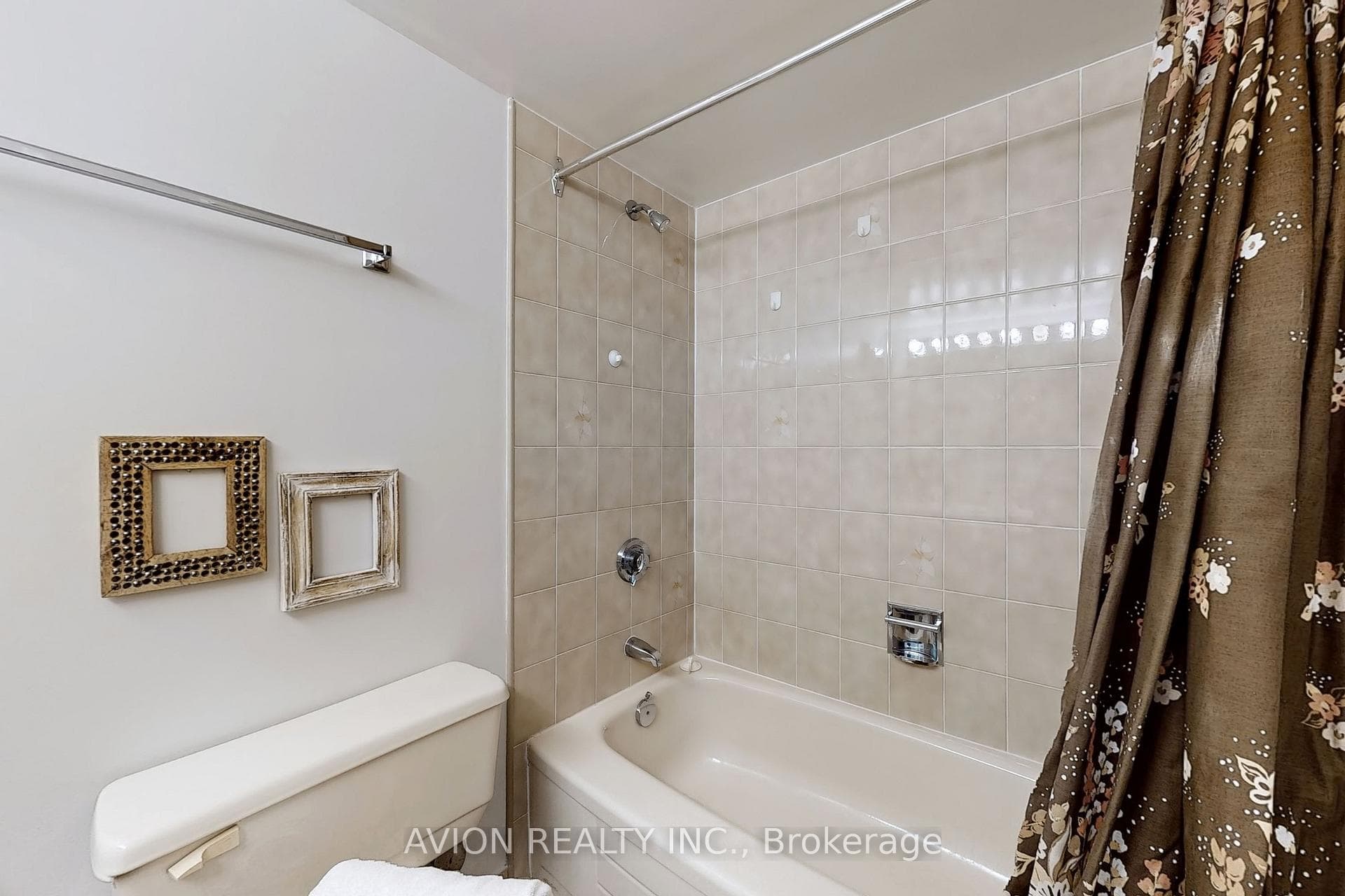 275 Bamburgh Circle Unit 1001 photo 23