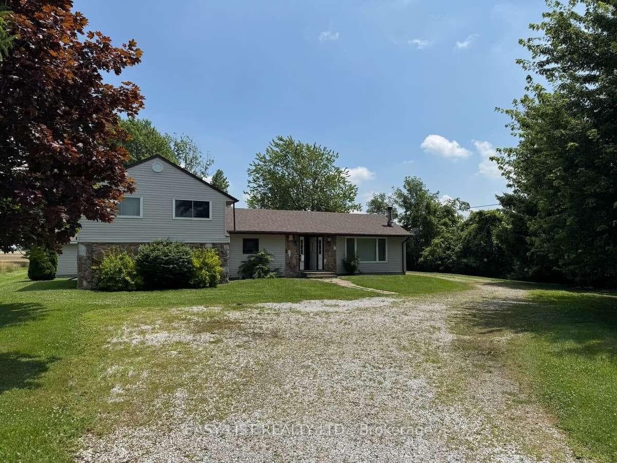 3104 St Clair Parkway photo 4