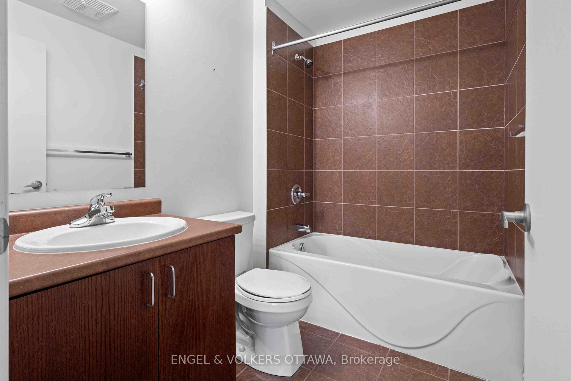 70 Landry Street Unit 1504 photo 17