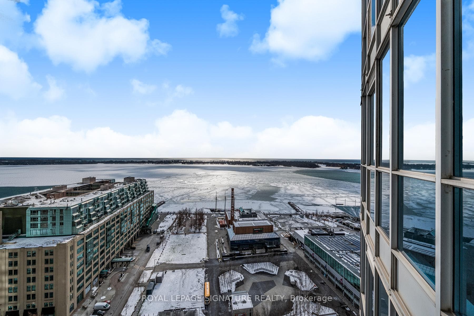 218 Queens Quay N/A Unit 2303 photo 32