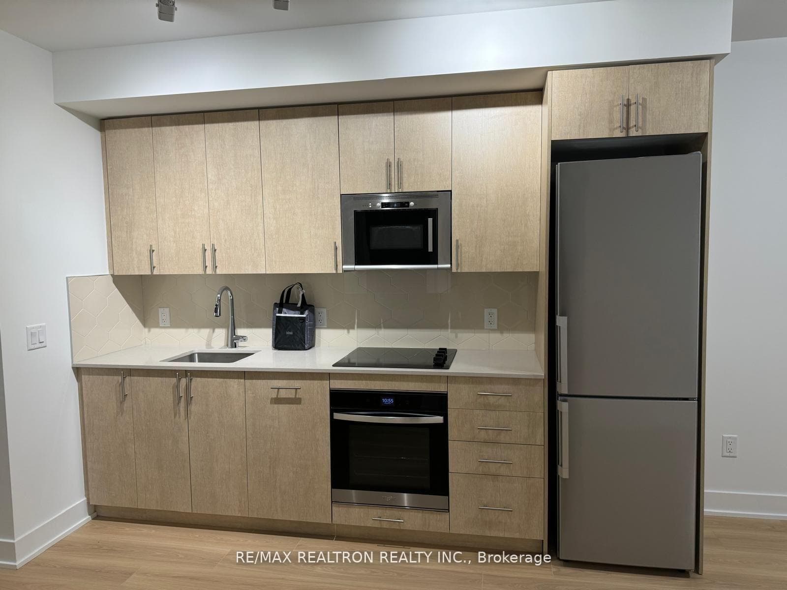 2545 Simcoe Street Unit 338 photo 18