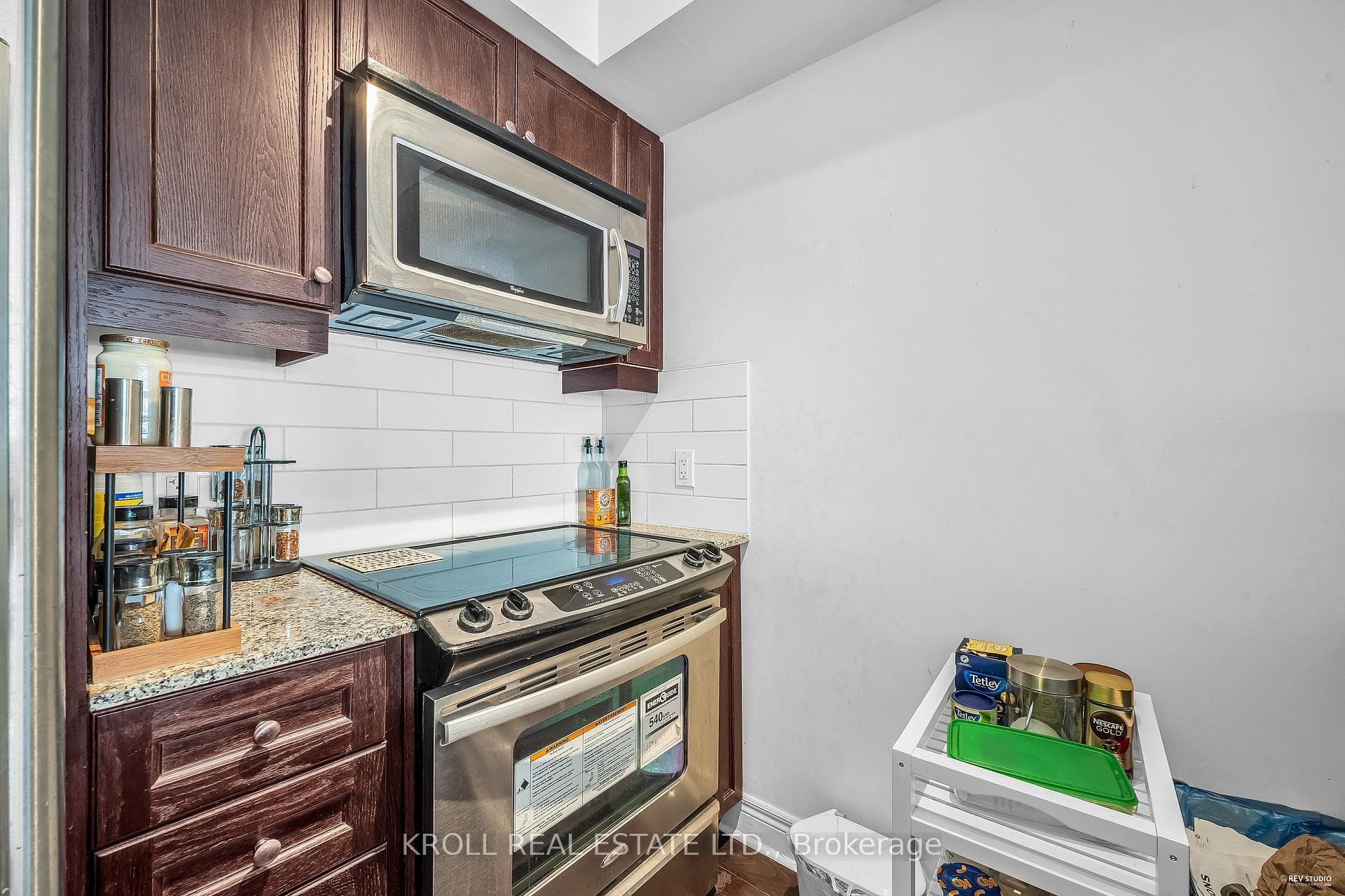 701 Sheppard Avenue Unit 209 photo 23