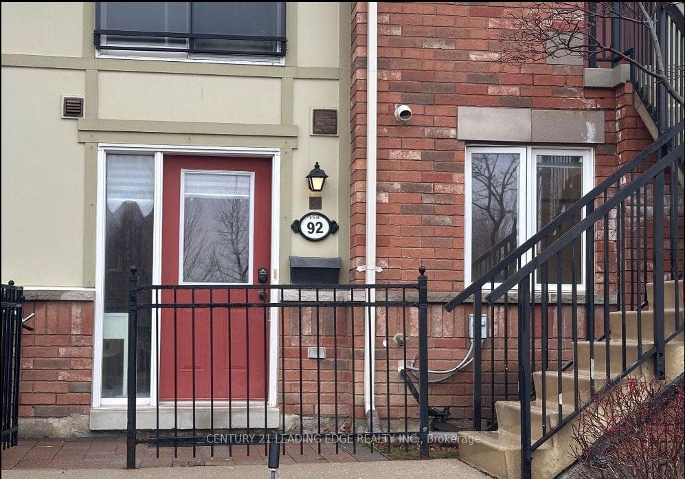 150 CHANCERY Road Unit 92 photo 15