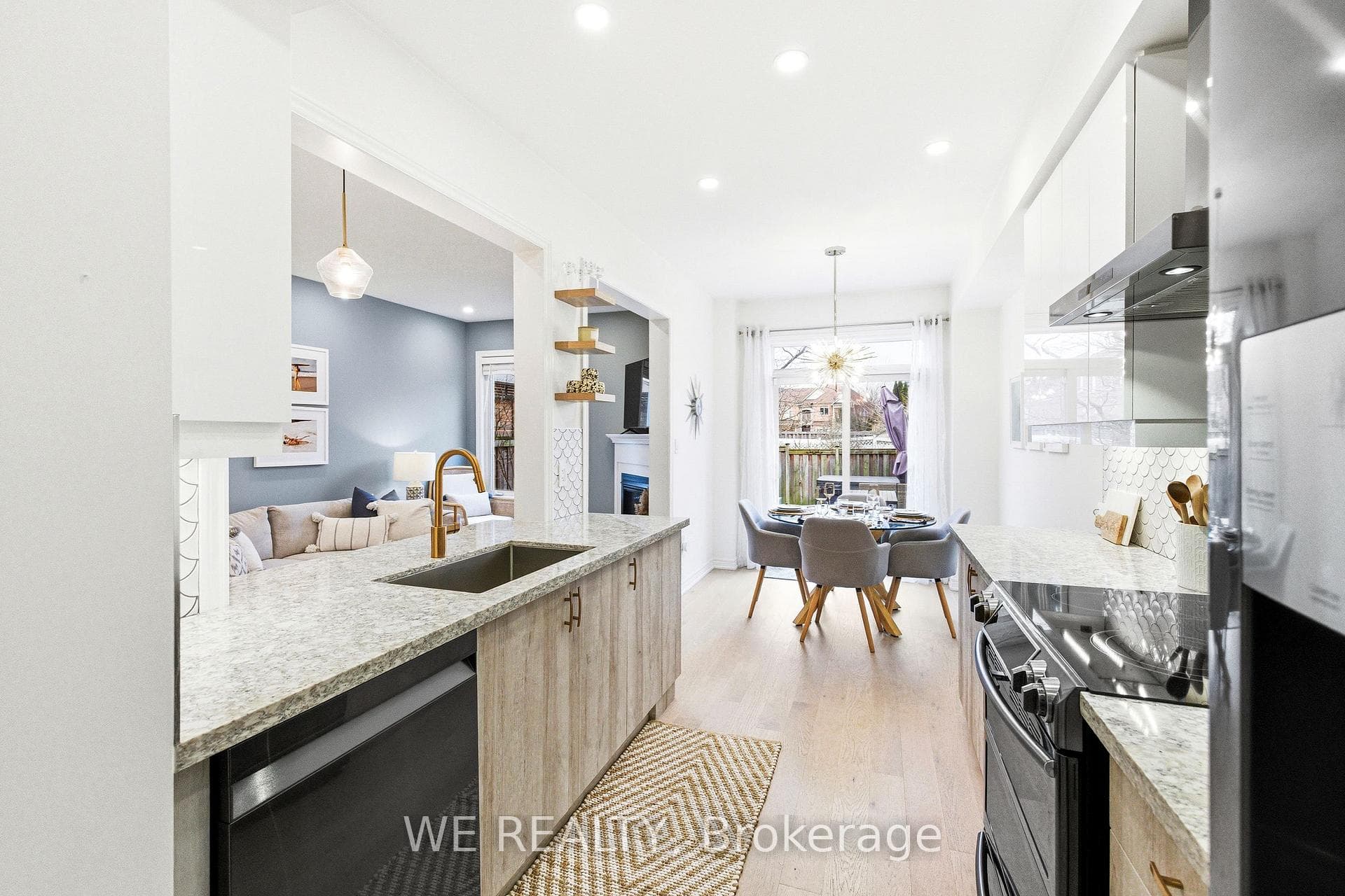 Features High End Appliances
