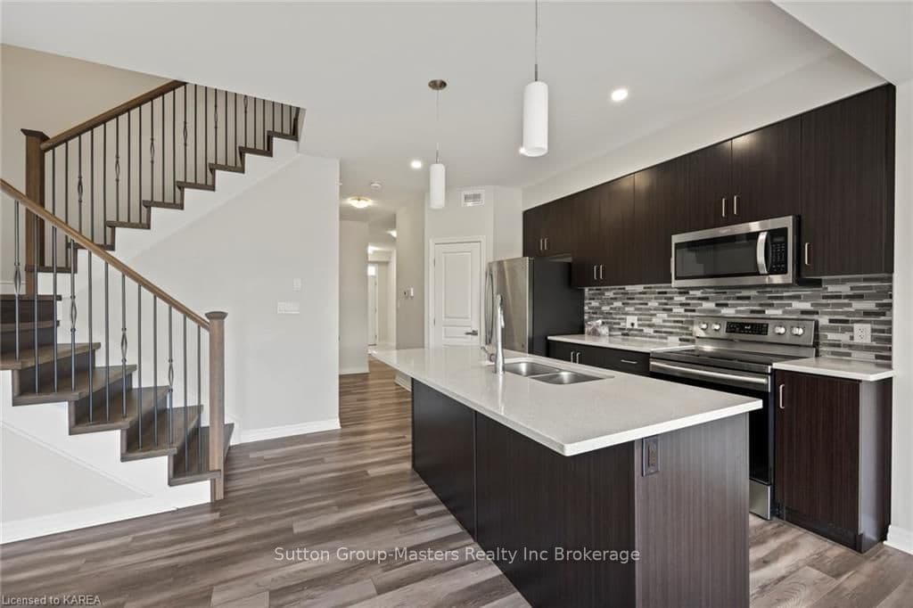894 RIVERVIEW WAY N/A photo 2