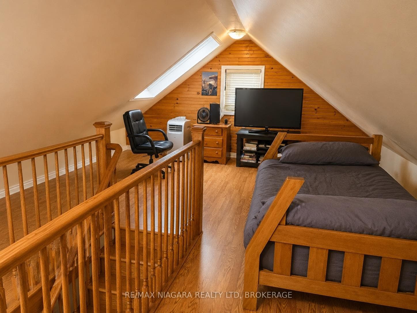 63 Sullivan Avenue photo 16