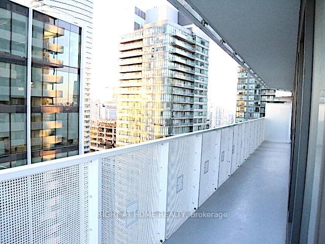 100 Harbour Street Unit 4410 photo 6