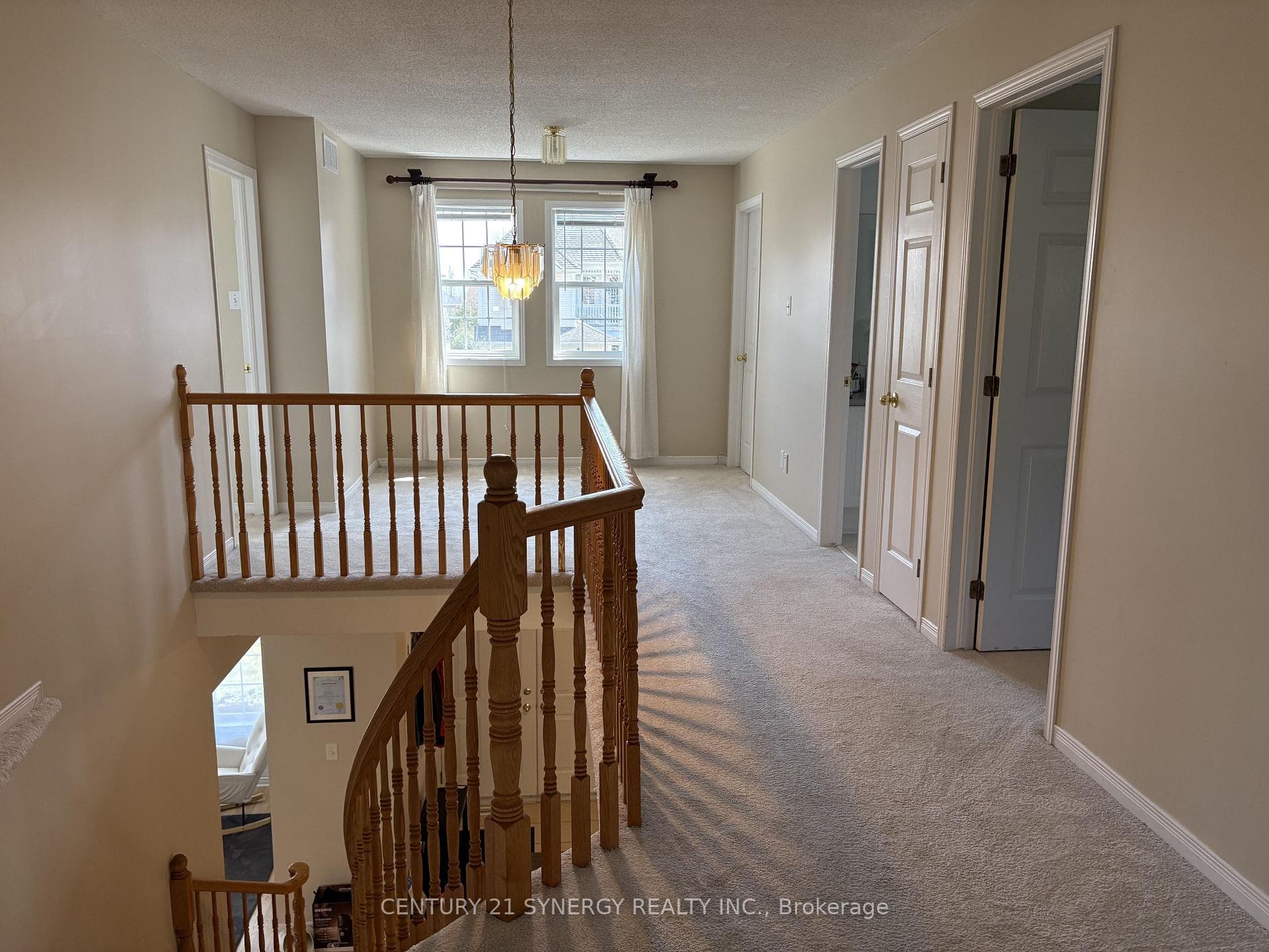 149 INSMILL Crescent photo 30