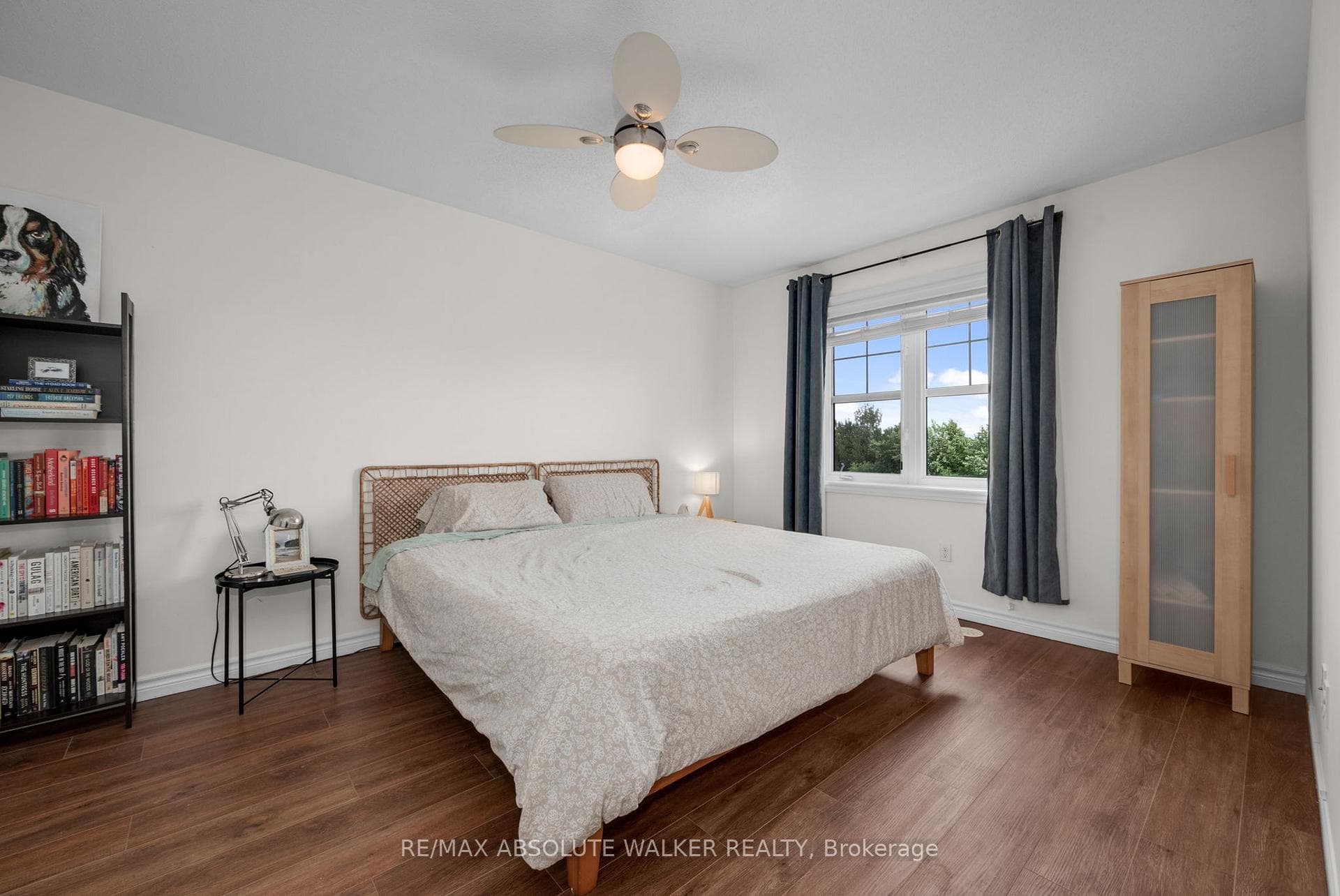 156 Sunshine Crescent photo 20