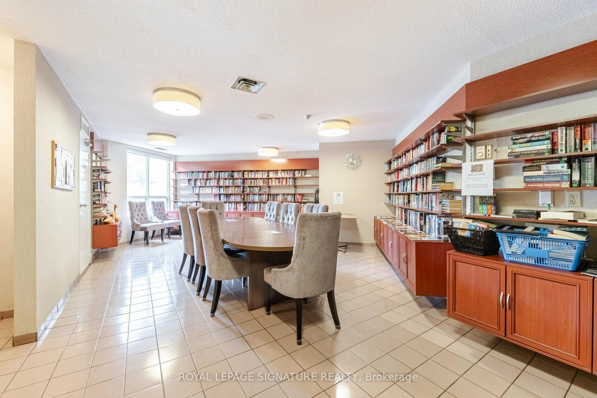 55 Kingsbridge Garden Circle Unit 1801 photo 35