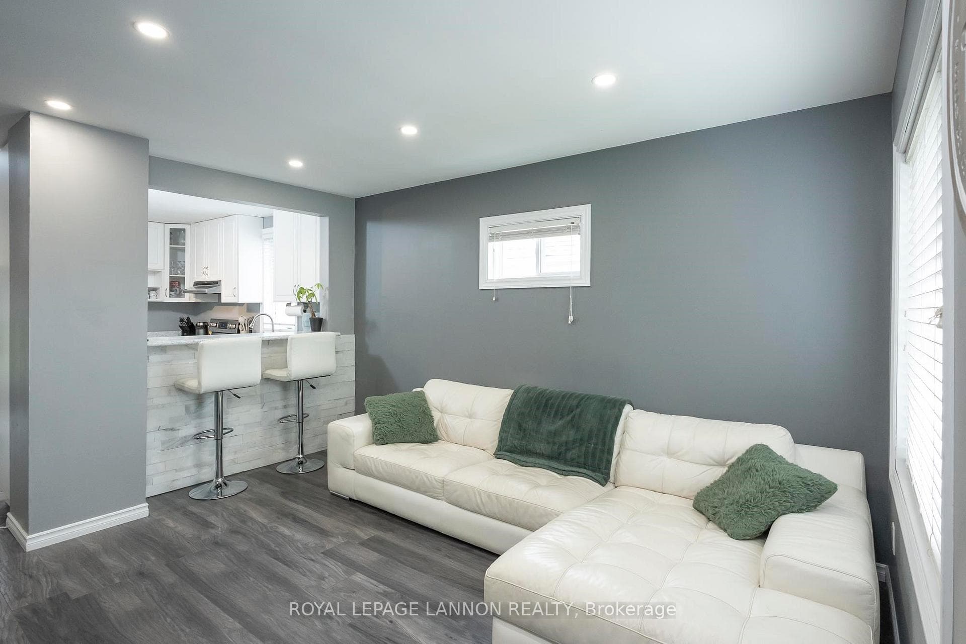 96 Albany Street photo 12