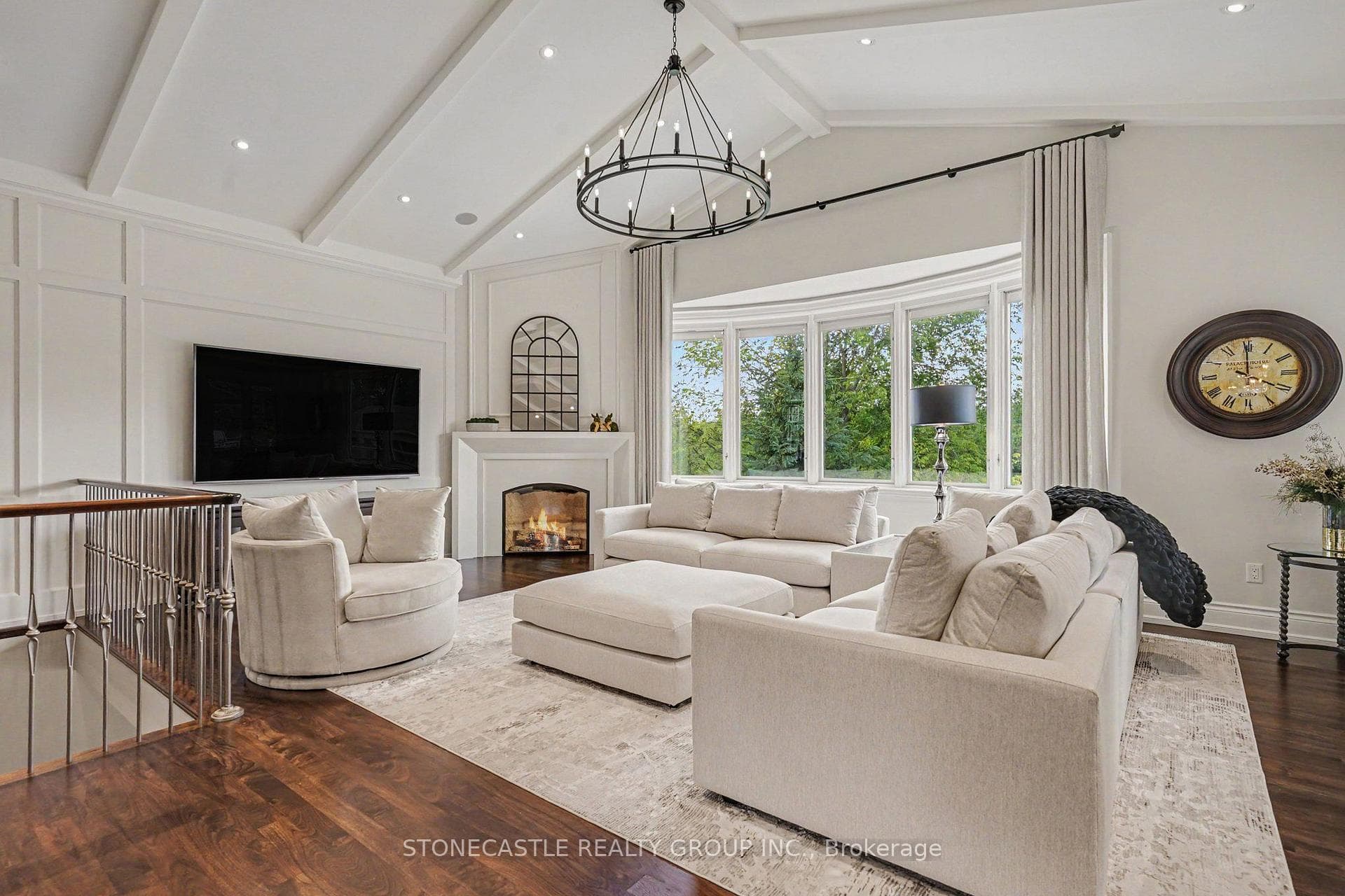 4 Sugarbush Lane photo 5